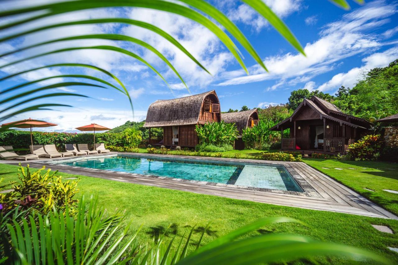 Villa Ellya Areguling, For 8-10 Pax Kuta  エクステリア 写真
