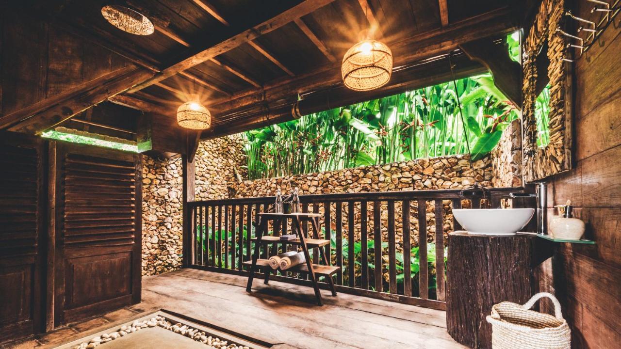 Villa Ellya Areguling, For 8-10 Pax Kuta  エクステリア 写真