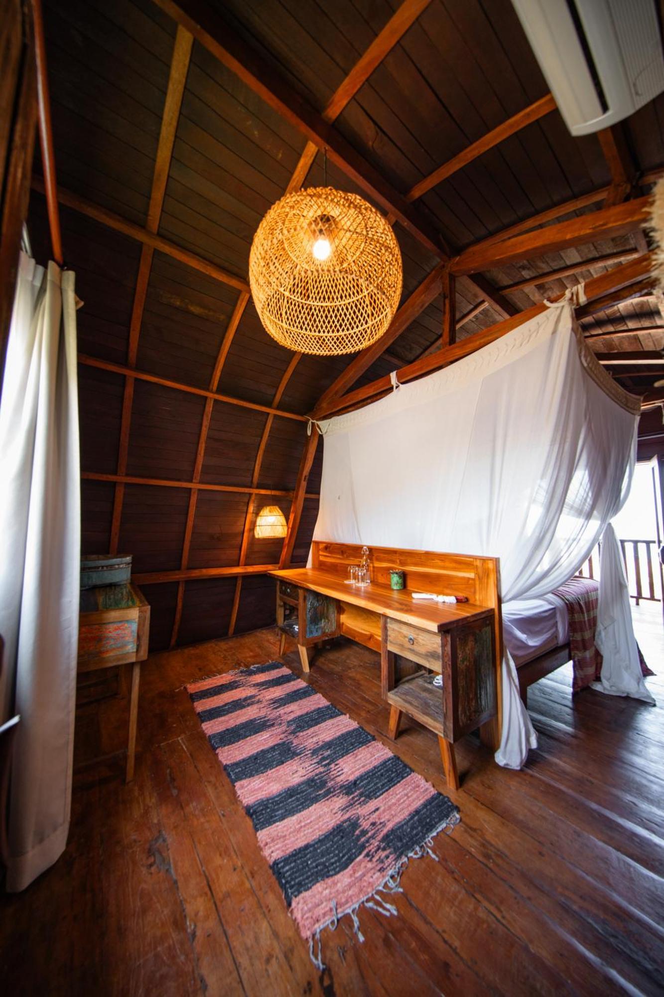Villa Ellya Areguling, For 8-10 Pax Kuta  エクステリア 写真