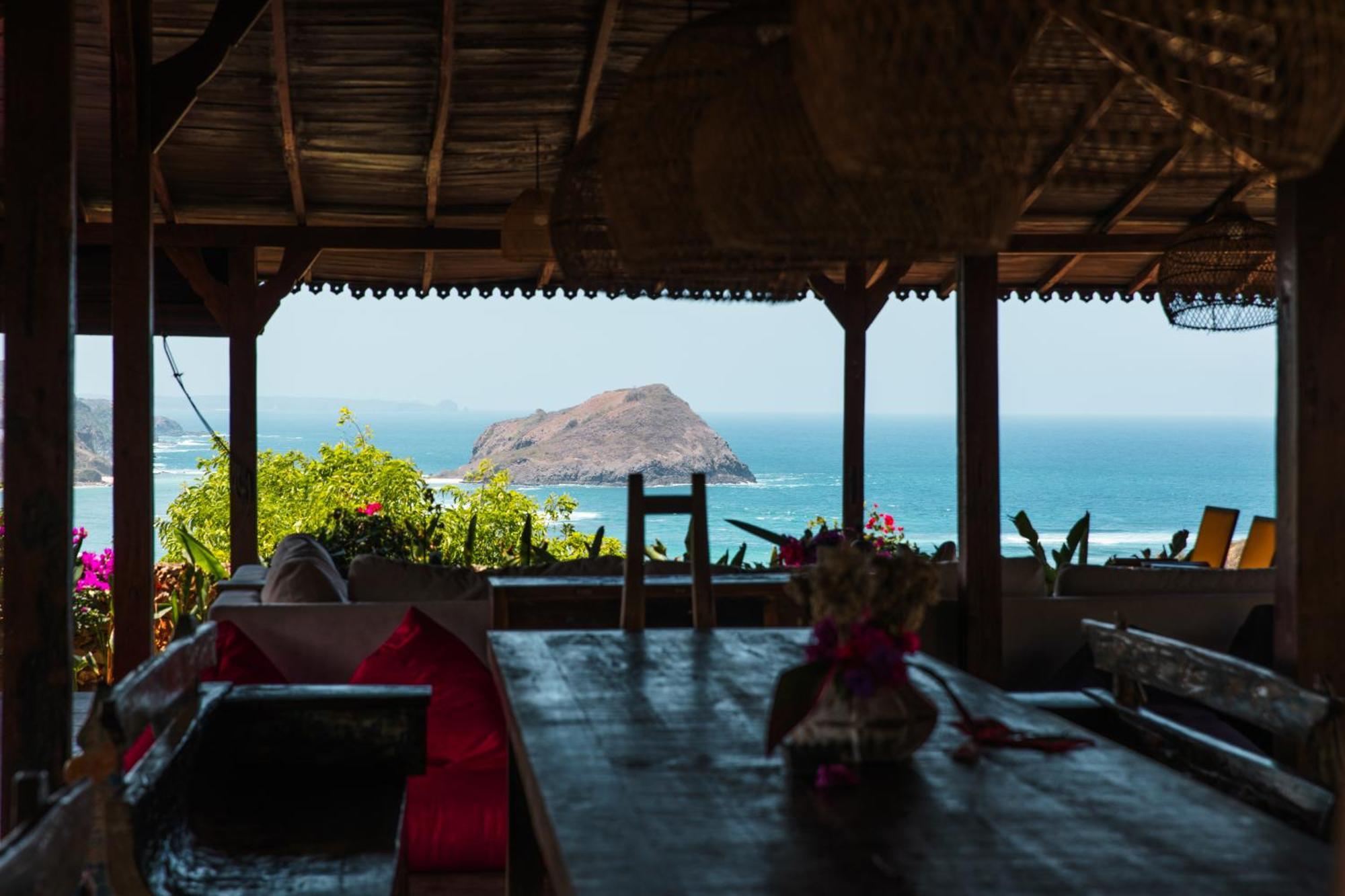 Villa Ellya Areguling, For 8-10 Pax Kuta  エクステリア 写真