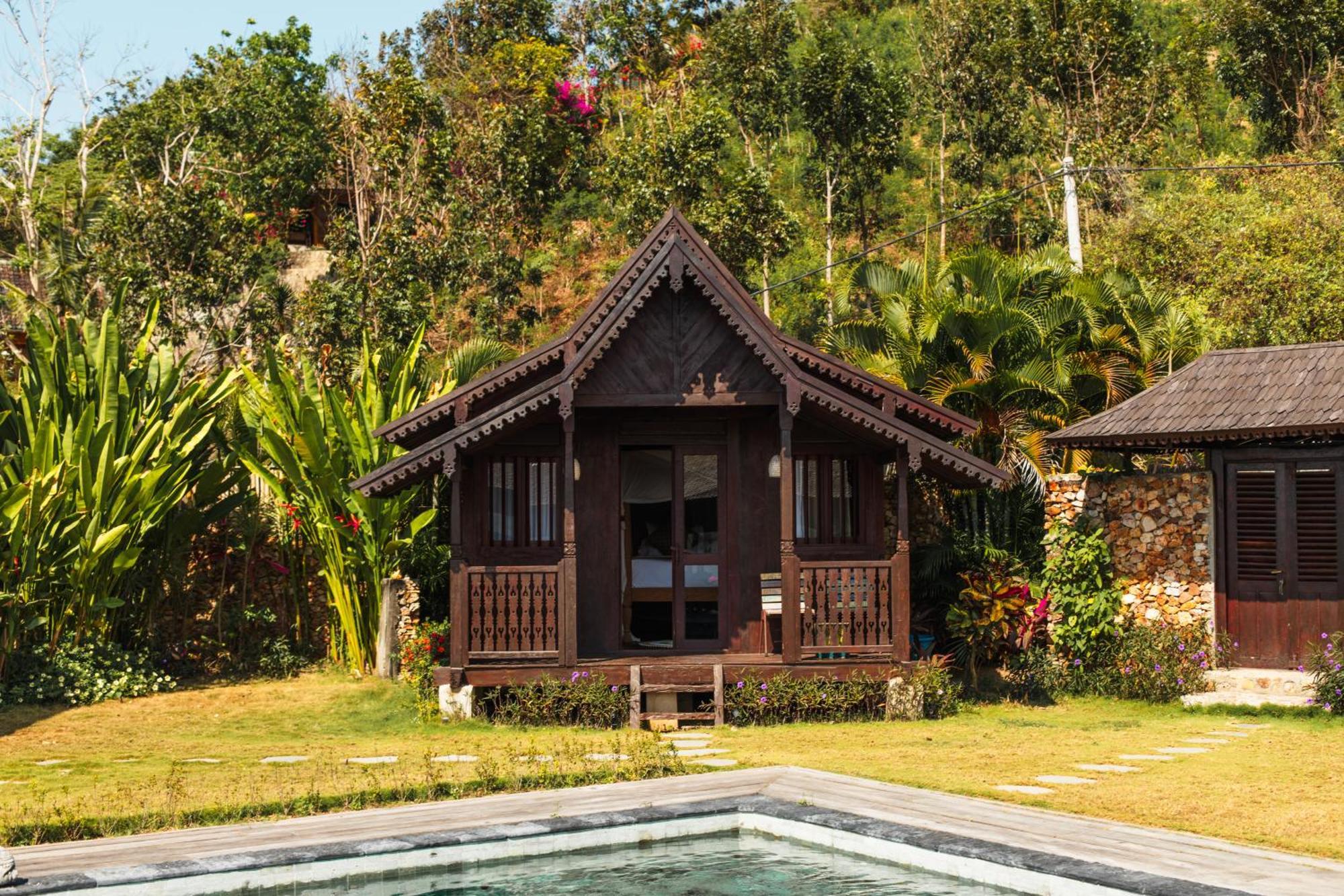 Villa Ellya Areguling, For 8-10 Pax Kuta  エクステリア 写真